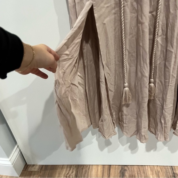 NWT Baltic Born Womens Jennifer Deep V Maxi Dress Sand - Picture 9 of 12